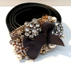 SIGNED DESIGNER CRYSTAL & FAUX PEARL BELT BUCKLE W/ BELT