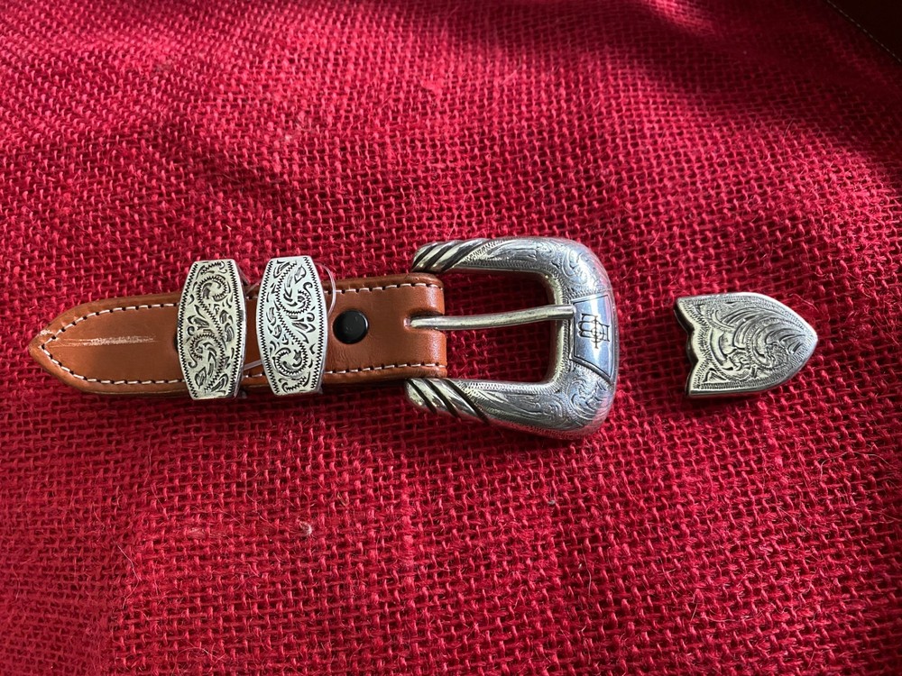 Lucchese Classics Belt Buckle 4 piece set western engraved SHIPS FOR FREE