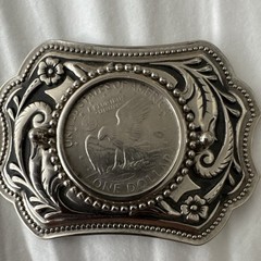 Silver Tone Metal Western Floral Belt Buckle w/ One Dollar Coin Center, 1.5&Prime;