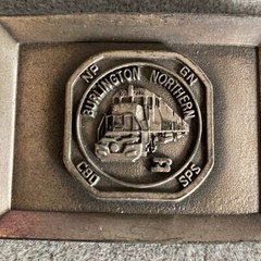 Burlington Northern Railroad Engine Belt Buckle Pewter Finish CBO NP SPS GN