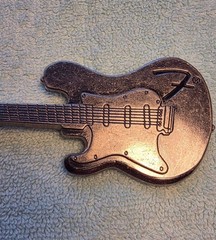 Vtg Classic 1980s Fender Stratocaster Guitar Belt Buckle – Gunmetal Gray – 5&Prime;x2&Prime;