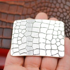 Croco Look Belt Buckle Antique Silver – Modern Minimal Design with Reptile Look