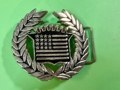 Cadillac Crown Logo Emblem Flag Silver Color Famous Stars & Straps Belt Buckle