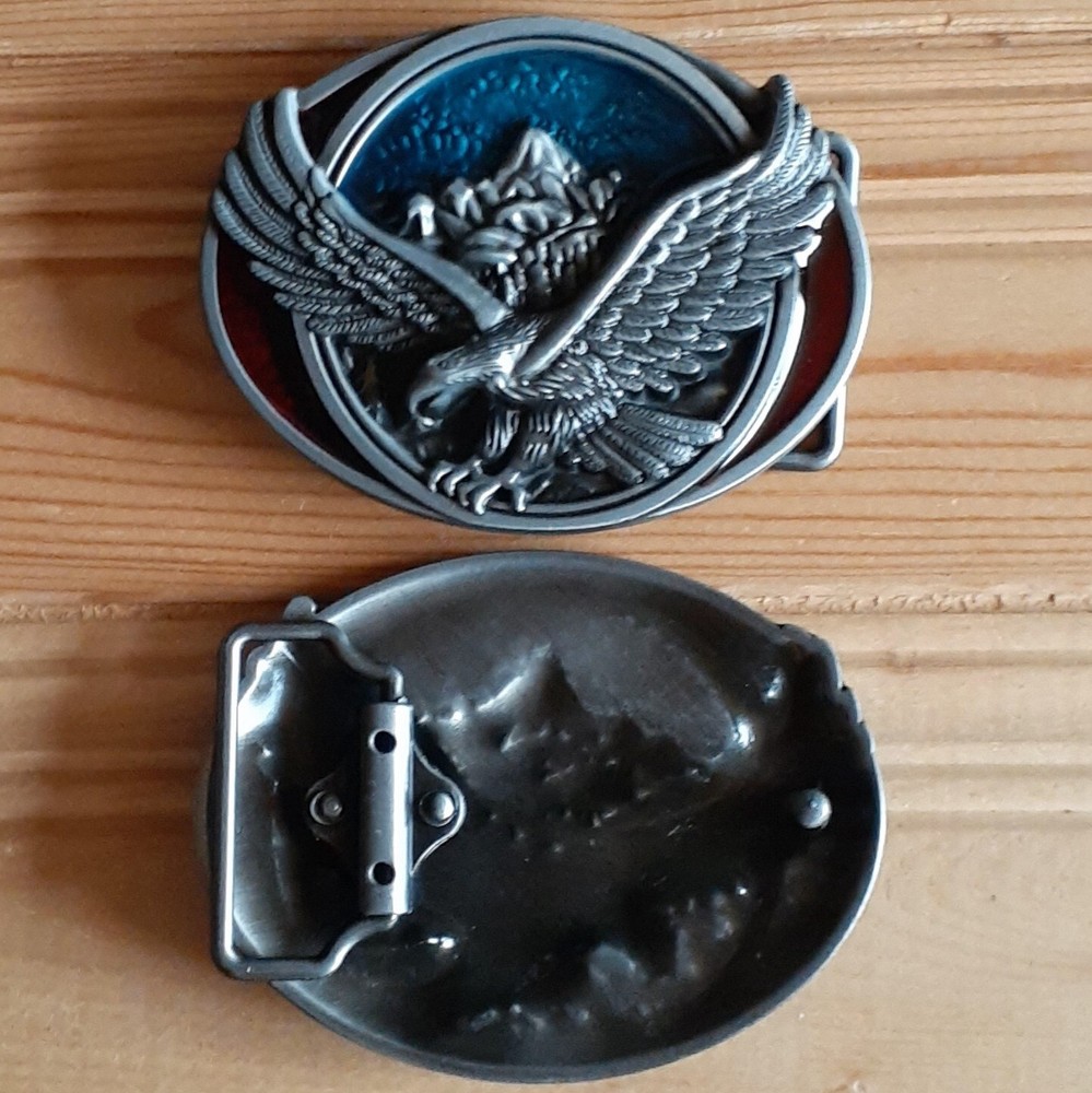 Eagle open wings bike motorcycle belt buckle (choice colors)