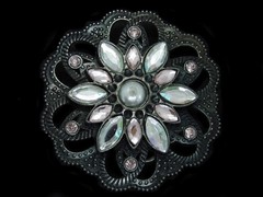 UB11147 REALY COOL **FLORAL ORNAMENTAL WITH CRYSTALS** ART FASHION BELT BUCKLE