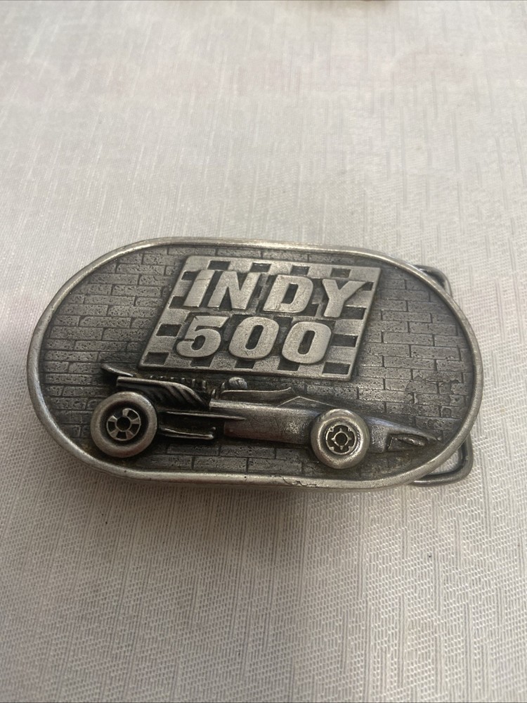 Vintage Collectible Indy 500 Memorial Day NASCAR Racing Belt Buckle 1976