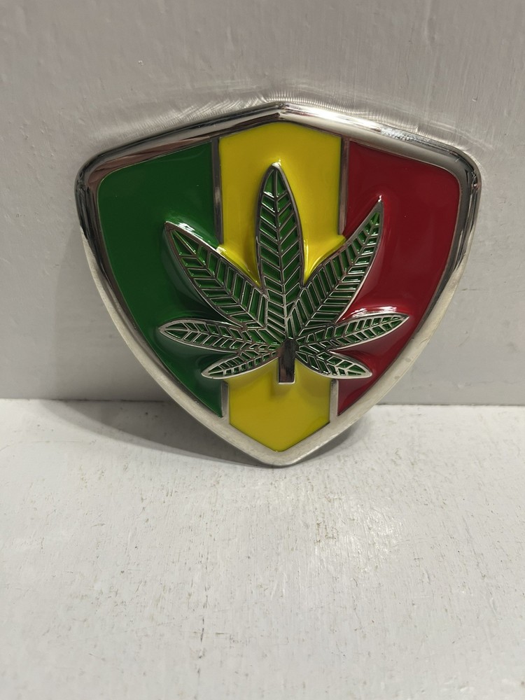 – Belt Buckle Jamaican Flag With Marijuana Leaf