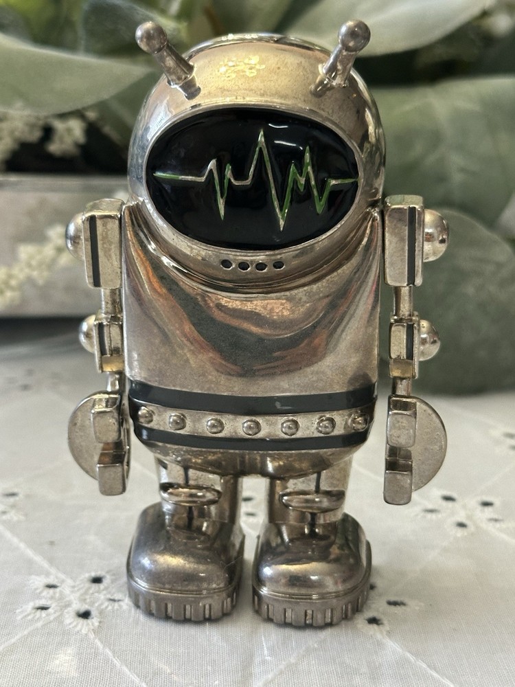 Chrome Belt Buckle Outer Space Suit Man Alien Astronaut