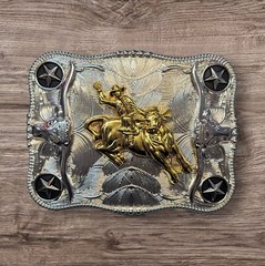 Cowboy Belt Buckle – Bull Rider/Longhorn Bull Head 4.25&Prime;x 3.25&Prime;Silver/Gold/Black