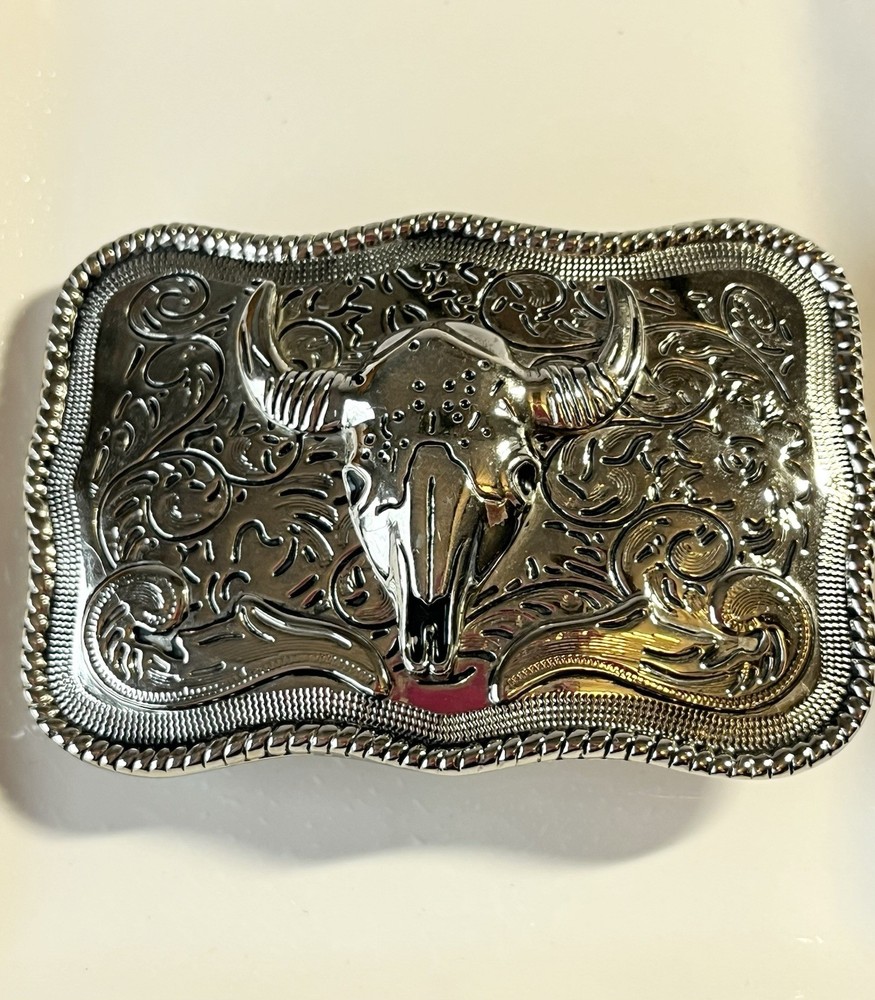 Steer Head Skull Belt Buckle With Rope Border Preloved