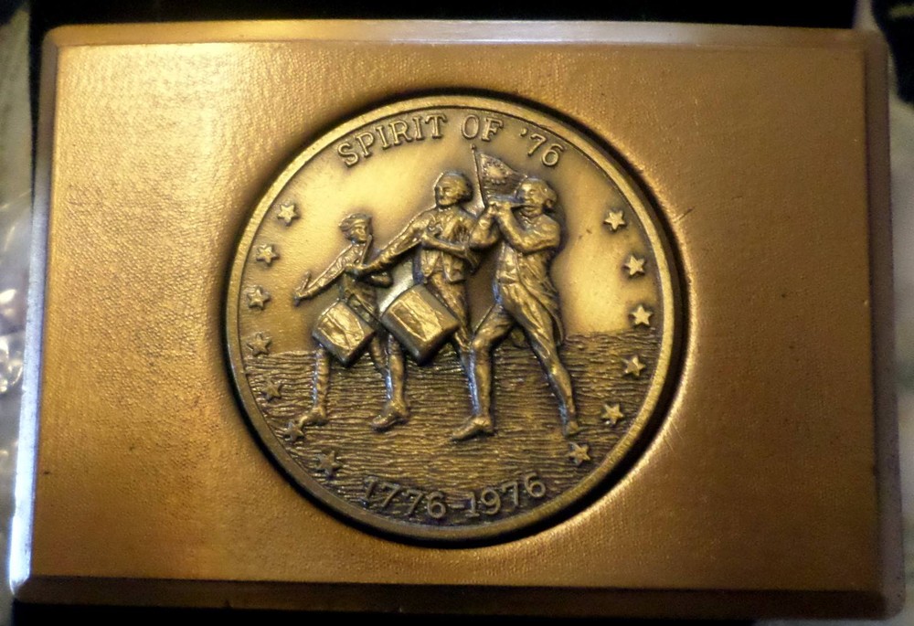 Vintage Brass Color Bicentennial Belt Buckle Spirit of 76 NEW OLD STOCK LOOK HL