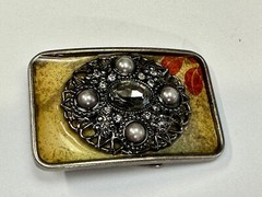 Chunky Raised Flower Swirl Theme Oval Cluster In Rectangular Belt Buckle