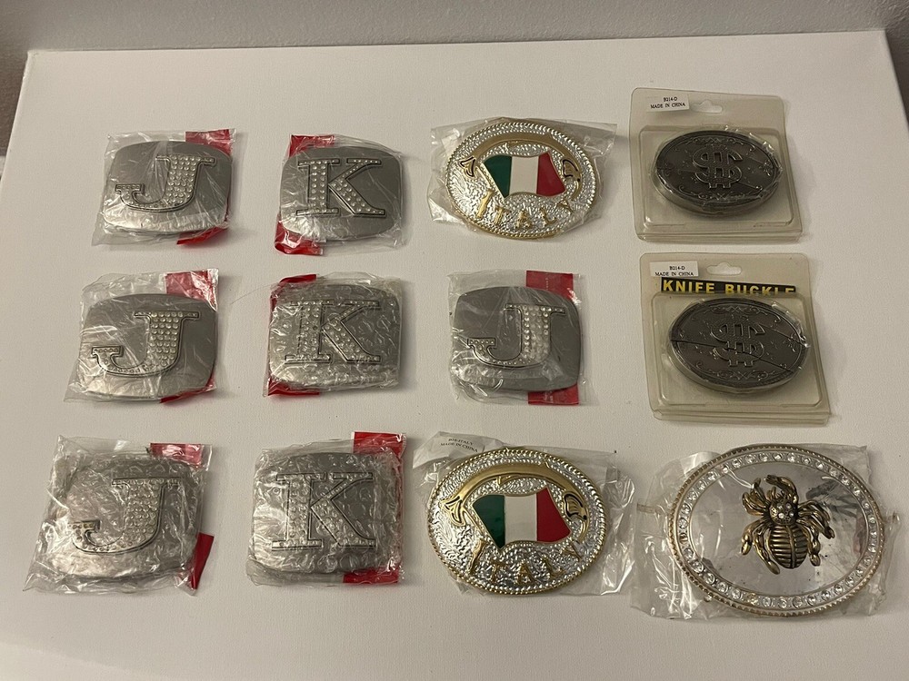 BRAND NEW 12 Belt Buckles (7 Letters, 2 Italy, 2 $ Knife Buckle, 1 Spider)
