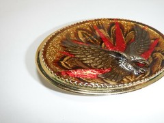 1980s EAGLE with REAL FEATHERS BELT BUCKLE MADE USA GOLD METAL RESIN VINTAGE #6