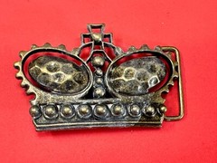 The Royal Crown – Vintage See Through Cutout Studded Belt Buckle
