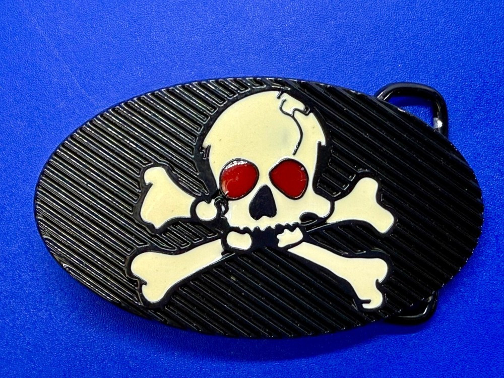 Creepy Red Eyes Skull Crossbones Halloween Gothic Punk Vibe Enameled Belt Buckle