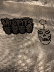 Misfits belt buckle and Misfits keychain (Free Shipping) (2 Items)