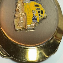 Gold Tone Oval Belt Buckle Die Cast Train Locomotive Yellow Blue