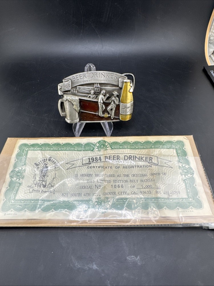 Vtg. 1984 Beer Drinker #&rsquo;D Limited-Edition Commemorative 3 1/4&Prime; by 2 5/16&Prime;
