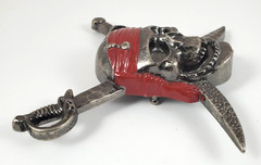 Disney Pirates of the Caribbean Enameled Skull & Crossed Swords Belt Buckle