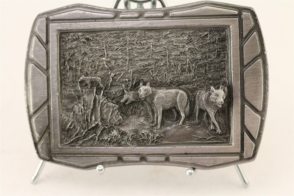 1990 Bergamot Brass Works Whispering Weeds Wolves Belt Buckle