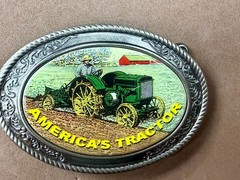 America&rsquo;s Tractor Agricultural Farm Scene Farmers Western Style Belt Buckle