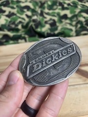 Dickies Men&rsquo;s Brass Metal Logo Oval Belt Buckle Antique Finish 3&Prime; Wide X 2 1/8&Prime;