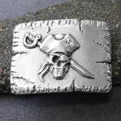 Pirate Skull Belt Buckle in Antique Silver – Sailor & Skull Design