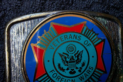 VINTAGE GOLDTONE VETERANS OF FOREIGN WARS BELT BUCKLE – 2 7/8&Prime;L