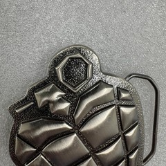 2004 Reprise Records Grenade Heart Belt Buckle Licensed Cinder Block Inc