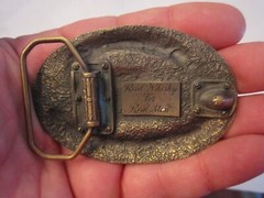 LORD CALVERT CANADIAN WHISKY BELT BUCKLE – BOX GW 4