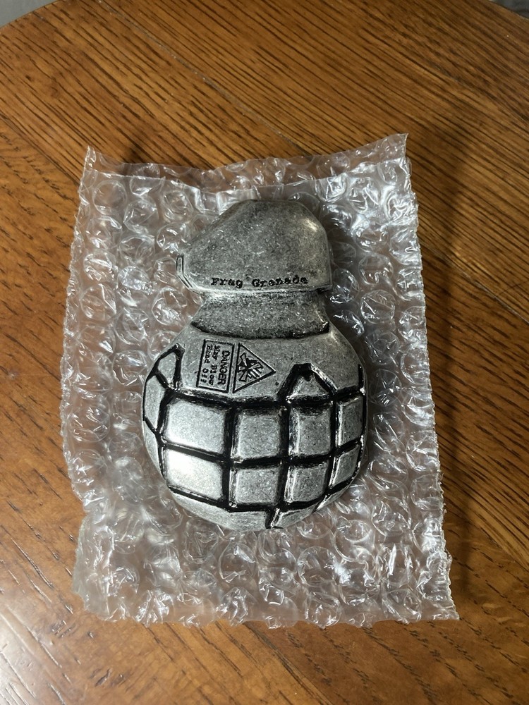 Halo 3 Men’s Belt Buckle – Frag Grenade- Brand New- Microsoft/Bungie – Xbox