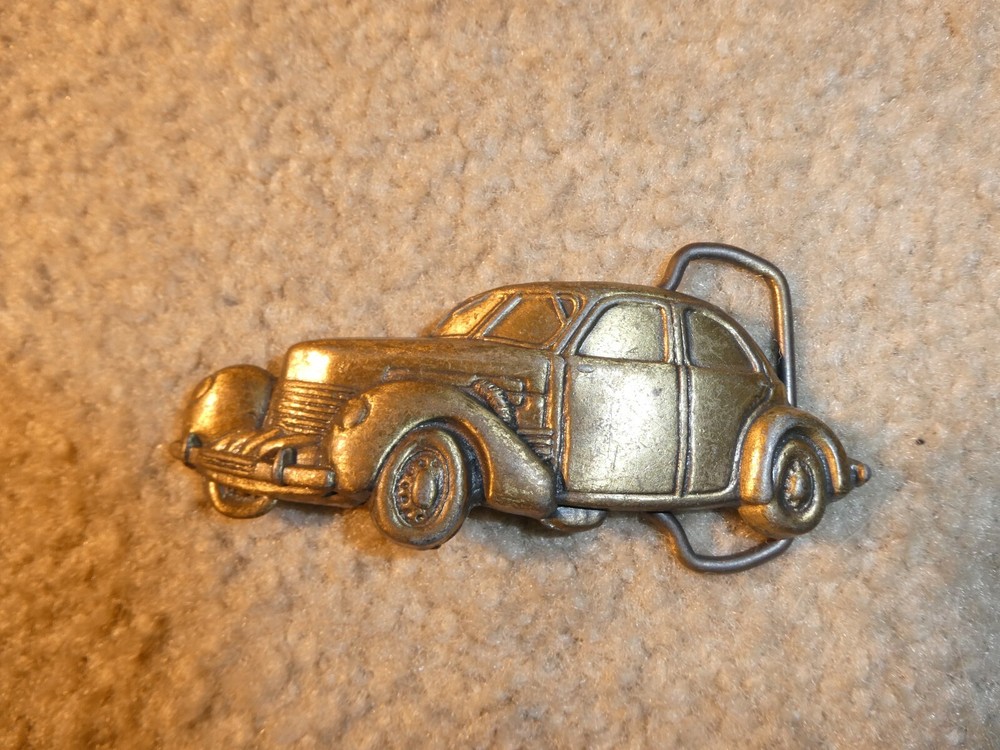 Vintage 1970s Brass Classic Sedan Car Belt Buckle 4&Prime; Wide