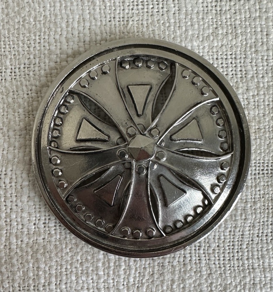 Silver Star The Original Spinner Wheel Belt Buckle 3.5&Prime; Diameter Made in USA