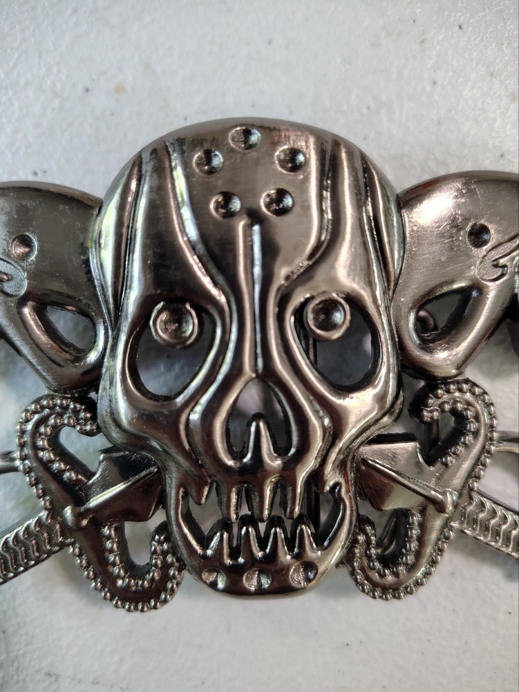 Skull And Swords Silver Colored Belt Buckle