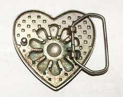 Studded Heart with 3 Dimensional Flower Silver Plated Belt Buckle