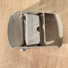 Vtg Silver Tone Small Belt Buckle w Etched Pattern, Unmarked, 1.75&Prime;w