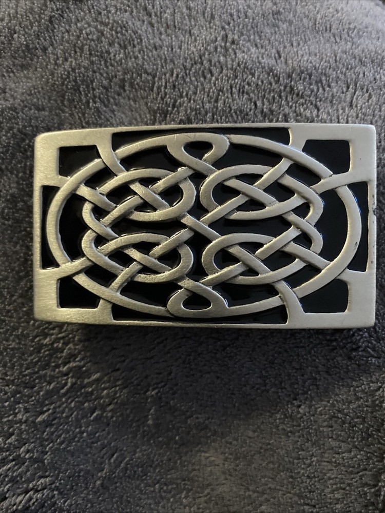 Celtic Knot Swirl Pattern Oval Pewter 2002 Great American Products Belt Buckle
