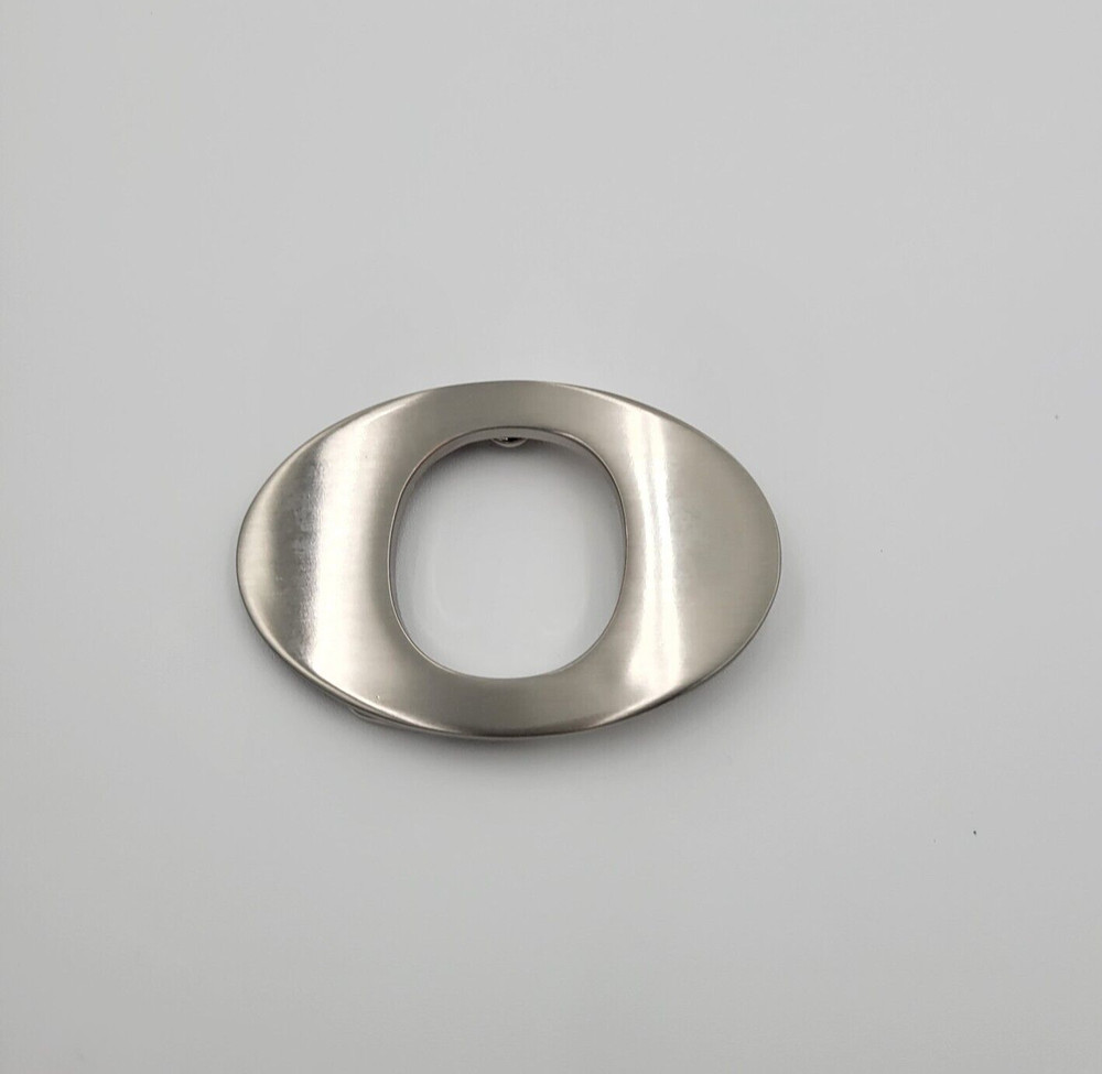 O Initial Brushed Chrome Belt Buckle 3&Prime; x 2&Prime; Up To 1 1/4&Prime; Belt