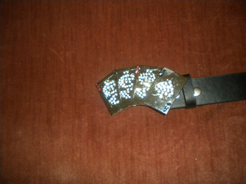 FASHION SILVER BUCKLE WITH CARDS AND A DOLLAR SIGN CLEAR STONES ONLY BUCKLE