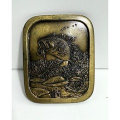 Vintage Indiana Metal Craft 1976 Brass Bass Fishing Belt Buckle Jumping Fish