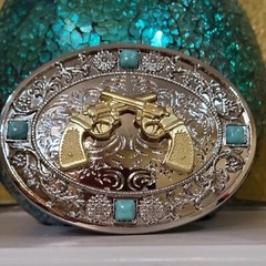 Crossed guns Western belt Buckle oval Gold Silver Heavy blue stone accents