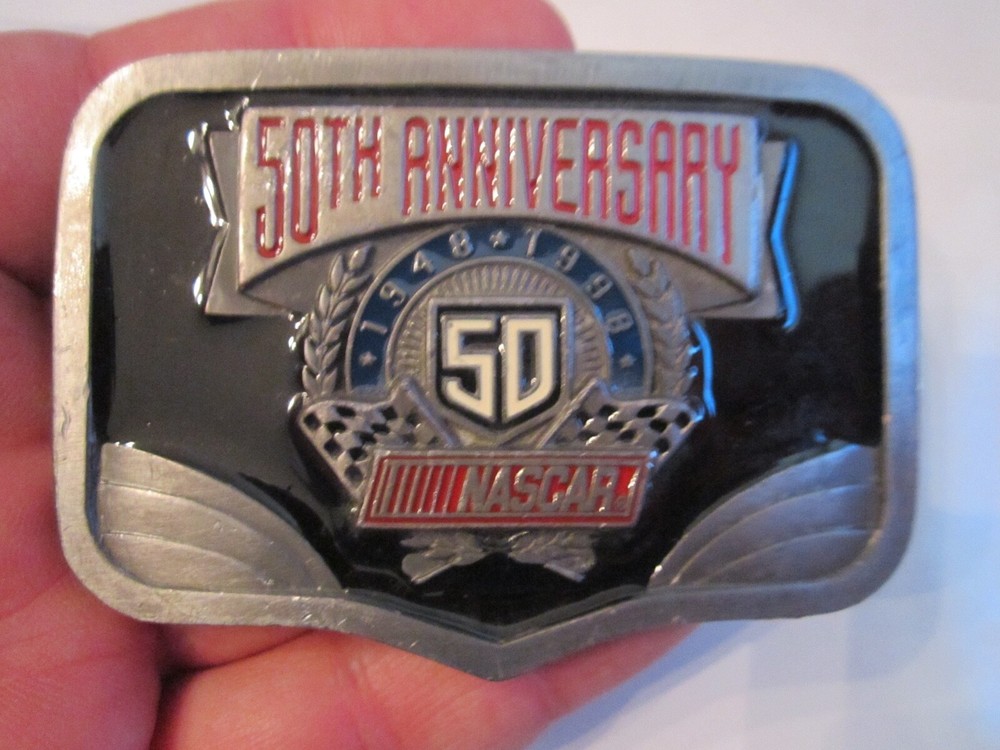 1998 NASCAR 50TH ANNIVERSARY BELT BUCKLE – SPECIAL EDITION #1826 – HEAVY -TUB CR