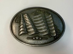 United States of America Flag Stars & Stripes BevBuckle Can Holder/ Belt Buckle