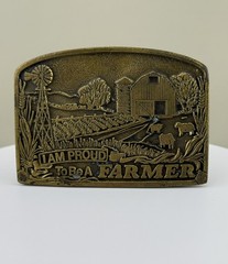 I Am Proud To Be A Farmer Belt Buckle Vintage Americana 1977 Barn Scene