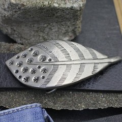 Feather belt buckle, peacock feather removable buckle dark silver-old silver