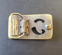 VTG 1983 UNION Carbide Co BELT BUCKLE – 3D Cutout Cat #9 Logo USA Bolt
