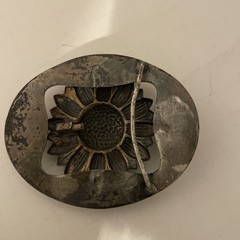 Vintage Flower Oval Belt Buckle – Stamped –