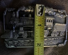 Siskiyou Buckle Company 1986 Steam Engine Train Belt Buckle Silver tone Vtg 3×2”