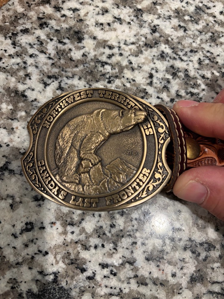 Northwest Territories Canada Polar Bear Brass Buckle #33 and Leather belt 36